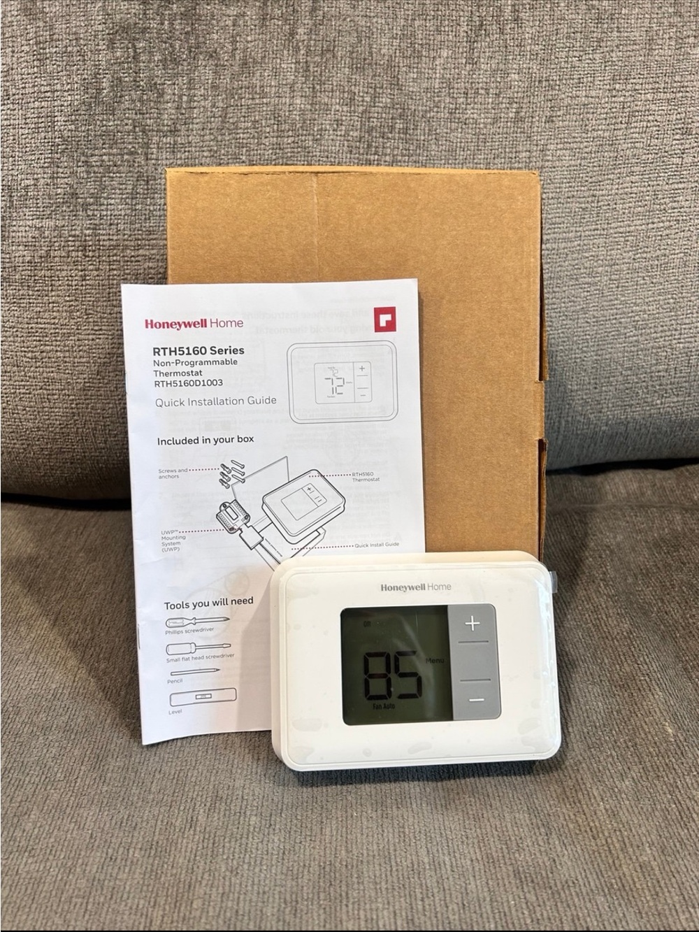 Honeywell T2 RTH5160D1003 Non-Programmable Thermostat